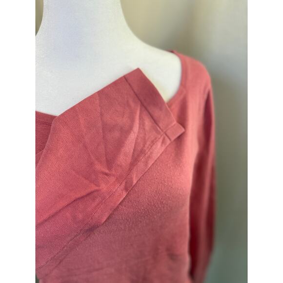 Talbots Rose Colored Silk Nylon Scoop Neck Top Size M - Picture 3 of 5